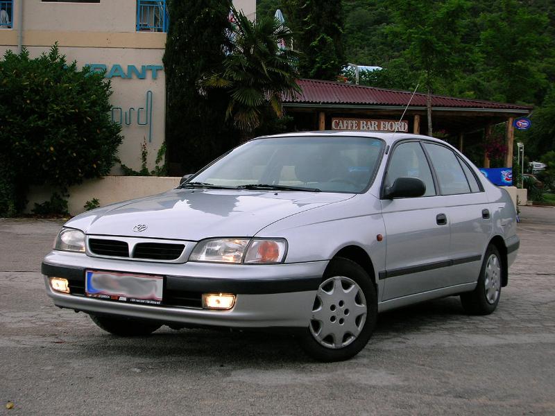 ФОТО Стекло лобовое для Toyota Carina E T190 (04.1992-11.1997)  Харьков