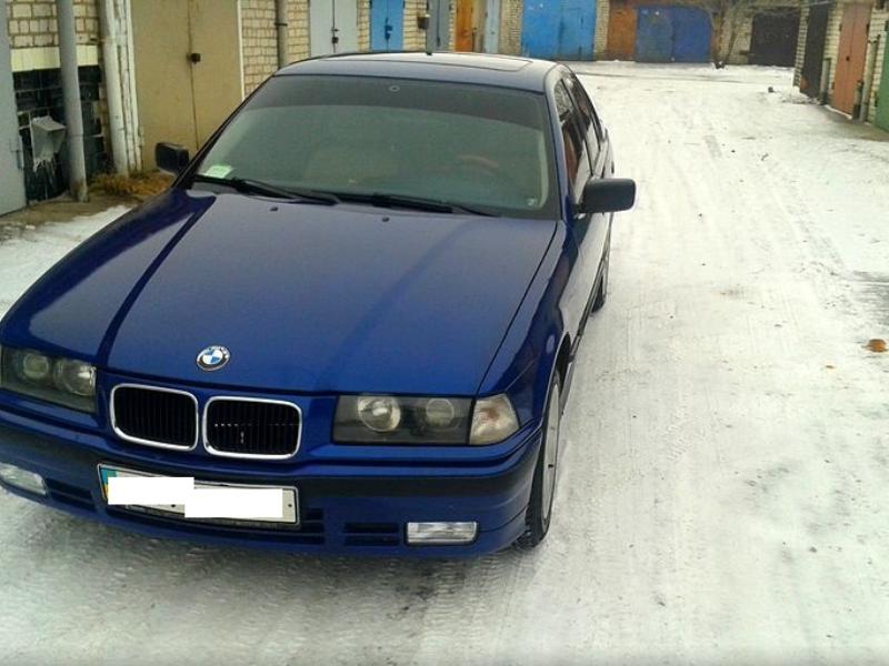 ФОТО Бампер задний для BMW E30  Киев