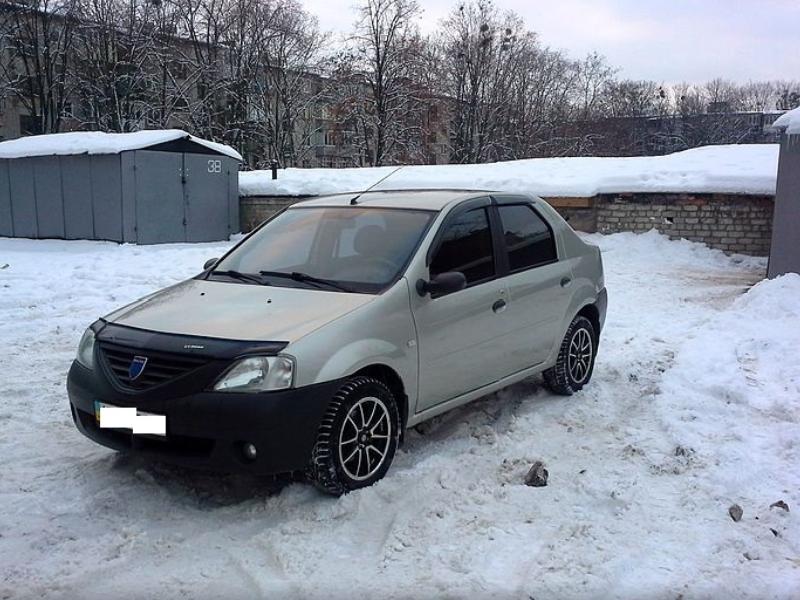 ФОТО Крыло переднее левое для Dacia Logan  Киев