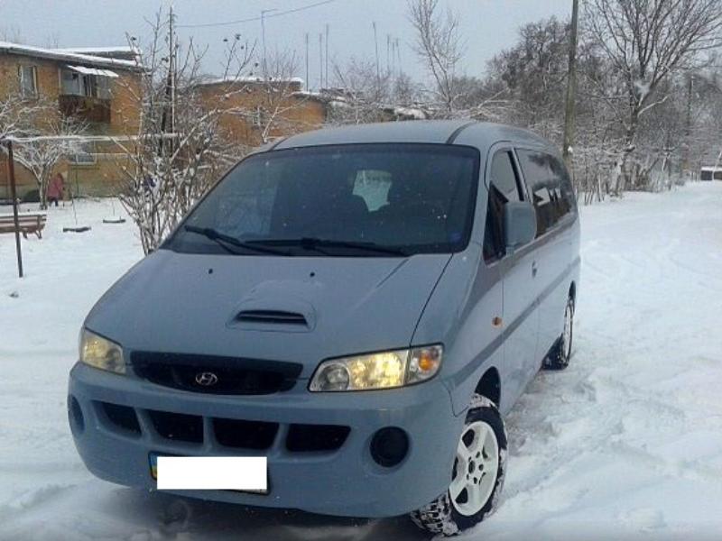 ФОТО Стекло лобовое для Hyundai H1  Киев