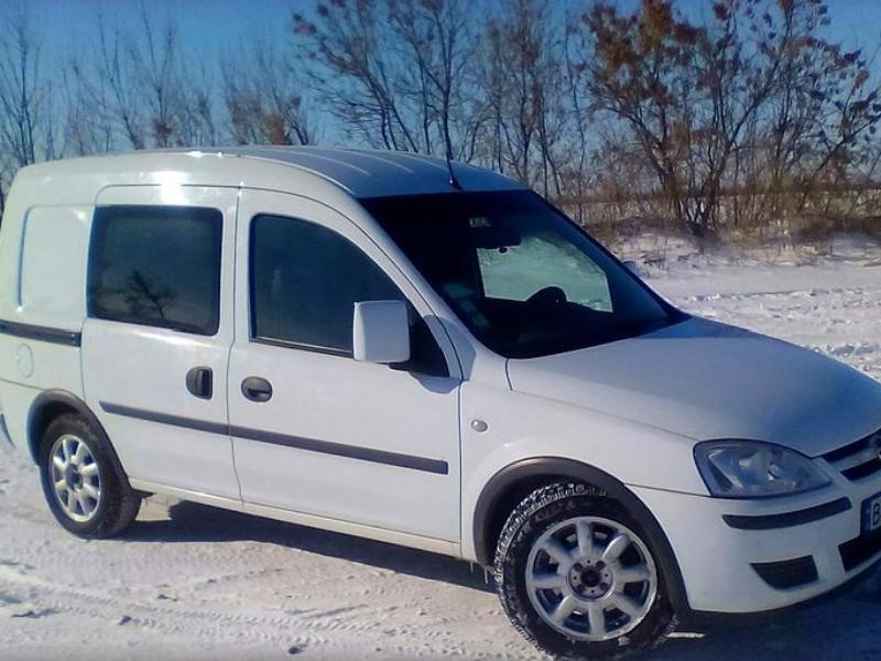 ФОТО Стекло лобовое для Opel Combo  Киев
