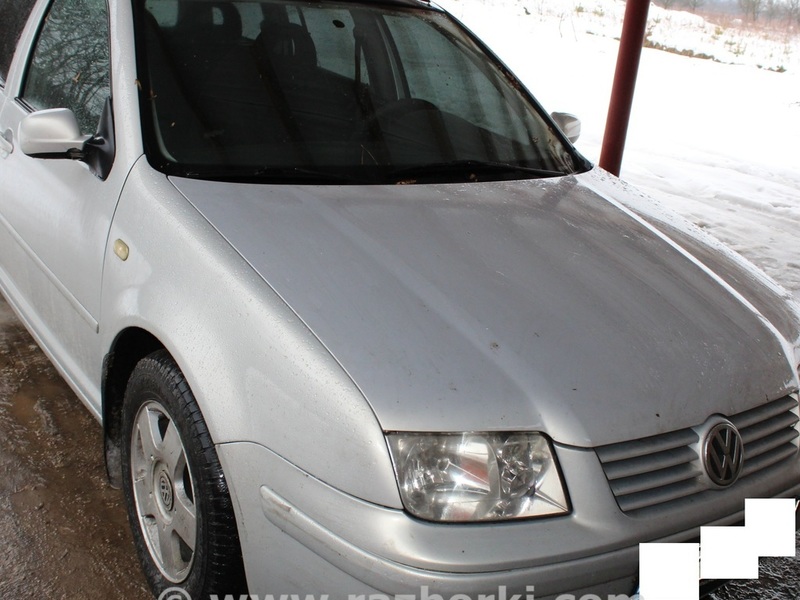 ФОТО Бампер задний для Volkswagen Bora A4 (08.1998-01.2005)  Львов