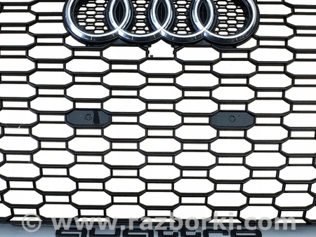ФОТО Решетка радиатора для Audi (Ауди) RS4 B8 (06.2012-04.2016) Киев