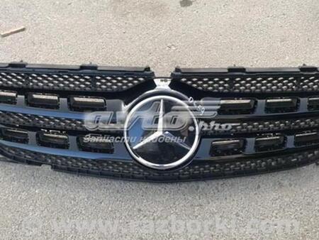 ФОТО Накладка решетки для Mercedes-Benz GLA x156 Львов