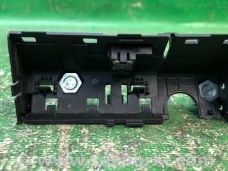 ФОТО Кнопка открывания багажника наружная для Volkswagen Passat B7 (09.2010-06.2015) Киев
