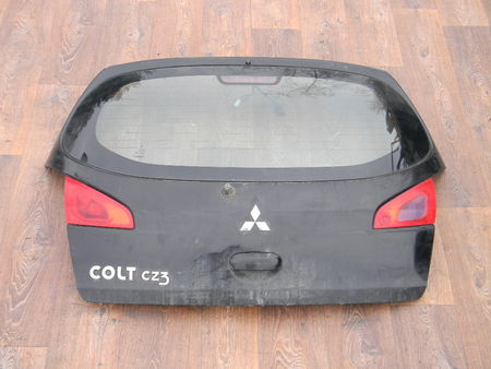 Крышка багажника для Mitsubishi Colt Киев