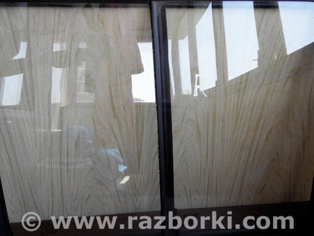 Стекло задней правой двери для Fiat Doblo Киев