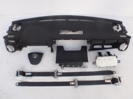 Комплект Руль+Airbag, Airbag пассажира, Торпеда, Два пиропатрона в сидения. для Toyota RAV-4 (05-12) Ровно