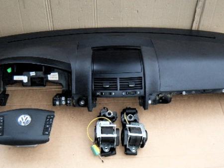 Комплект Руль+Airbag, Airbag пассажира, Торпеда, Два пиропатрона в сидения. для Volkswagen Touareg  (10-17) Ровно