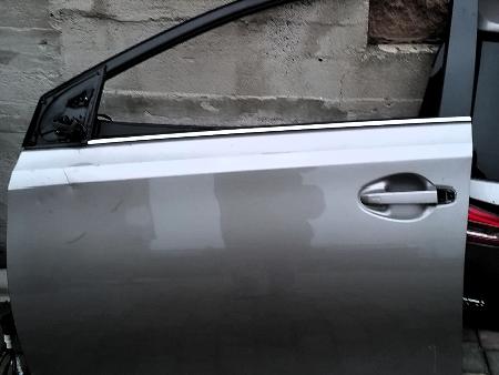 Дверь передняя для Toyota Auris E150 (10.2006-11.2012) Ровно