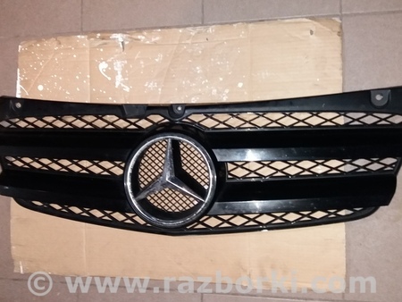 Решетка бампера для Mercedes-Benz Vito W638 Ковель