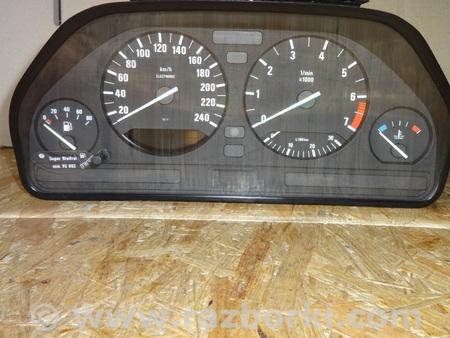 Панель приборов для BMW 5 E34 (01.1988-02.1994) Львов 8362398, 62.11-8362298