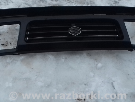 Решетка радиатора для Suzuki Vitara Киев