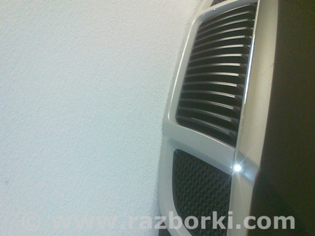 Решетка радиатора для Chevrolet Evanda V200 (09.2004-09.2006) Киев 96482231,96437981
