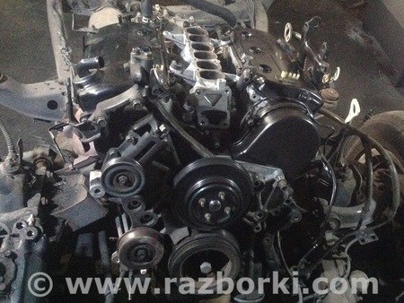 Двигатель бенз. 3.0 для Mitsubishi Pajero Sport Киев 6g72