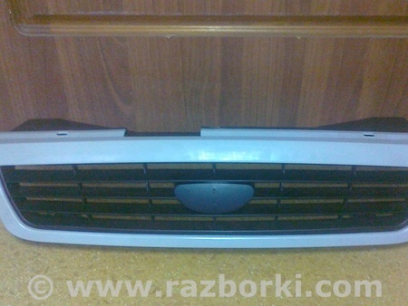 Решетка радиатора для Daewoo Nexia Киев 96209251 96175852 35$