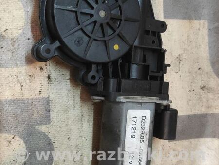 Мотор стеклоподъемника для Subaru Forester (2013-) Киев 61188SA011