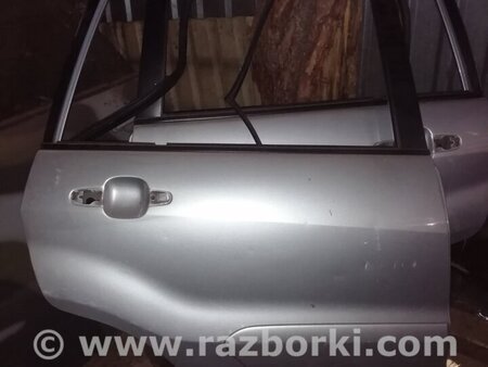 Дверь задняя правая для Toyota RAV-4 (05-12) Киев 6700342040
