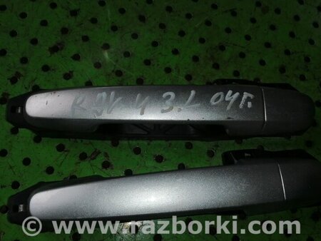 Ручка задней левой двери для Toyota RAV-4 (05-12) Киев 6920442020