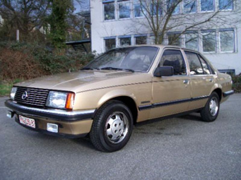 ФОТО Фары передние для Opel Rekord E1/E2 (77-86)  Киев