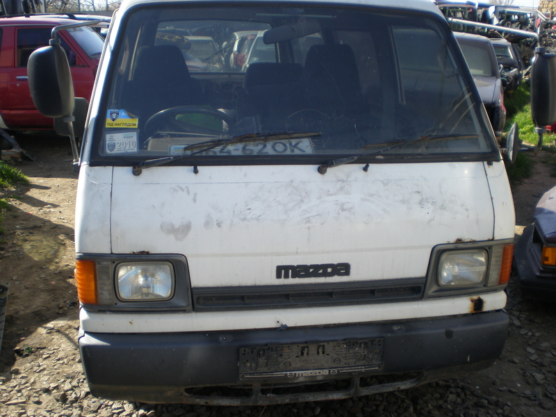 ФОТО Стекло лобовое для Mazda Е2200  Одесса