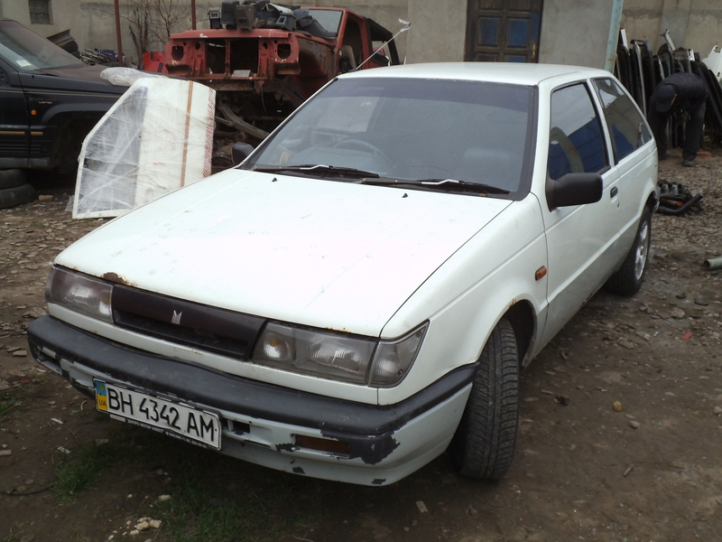 ФОТО Бампер передний для Isuzu Gemini  Одесса