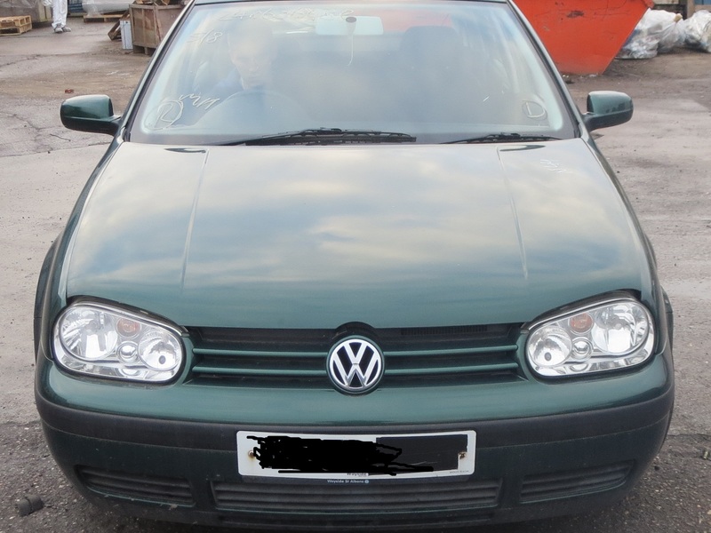 ФОТО Бампер задний для Volkswagen Golf IV Mk4 (08.1997-06.2006)  Киев