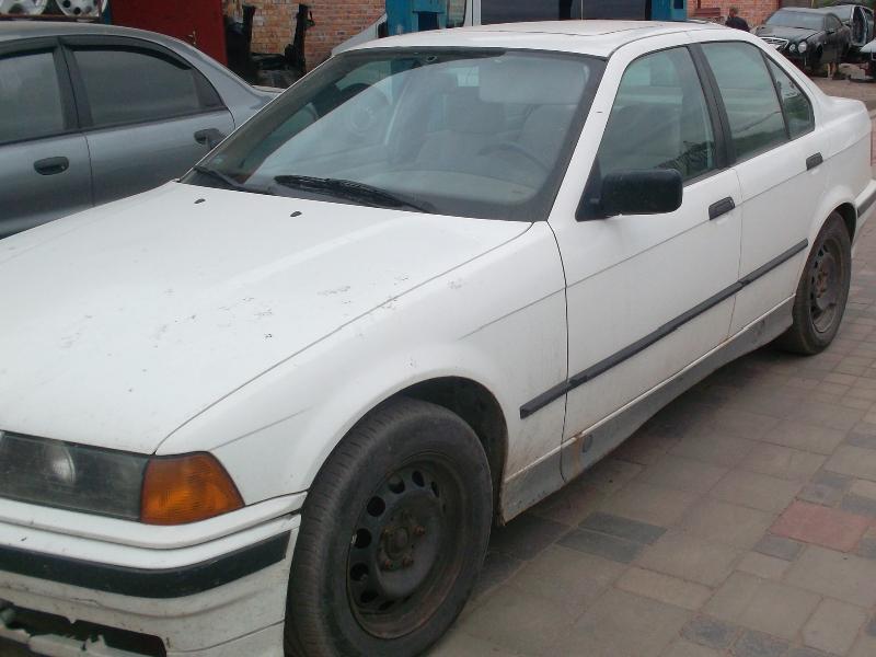 ФОТО Бампер задний для BMW 3 E36 (03.1992-05.1999)  Львов