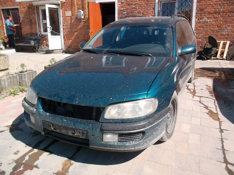 ФОТО Крыло переднее правое для Opel Omega B (1994-2003)  Львов