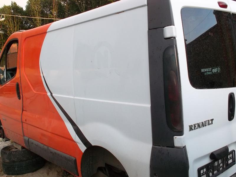 ФОТО Бампер задний для Renault Trafic 2 (2001-2014)  Львов