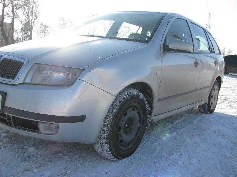 ФОТО Сигнал для Skoda Fabia  Львов