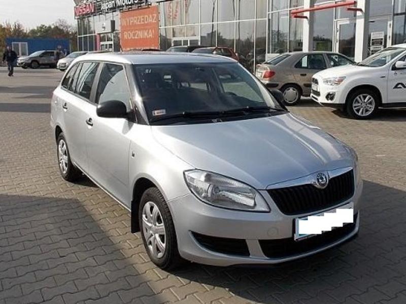 ФОТО Стекло лобовое для Skoda Fabia New  Львов