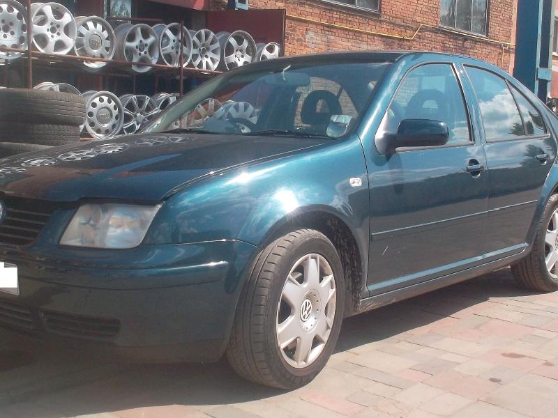 ФОТО Бампер передний для Volkswagen Bora A4 (08.1998-01.2005)  Львов