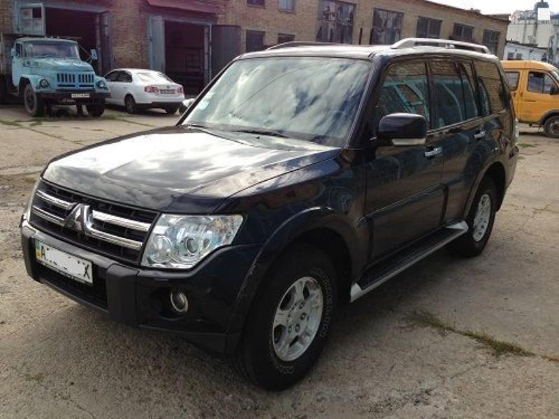 ФОТО Бампер передний для Mitsubishi Pajero Wagon  Запорожье