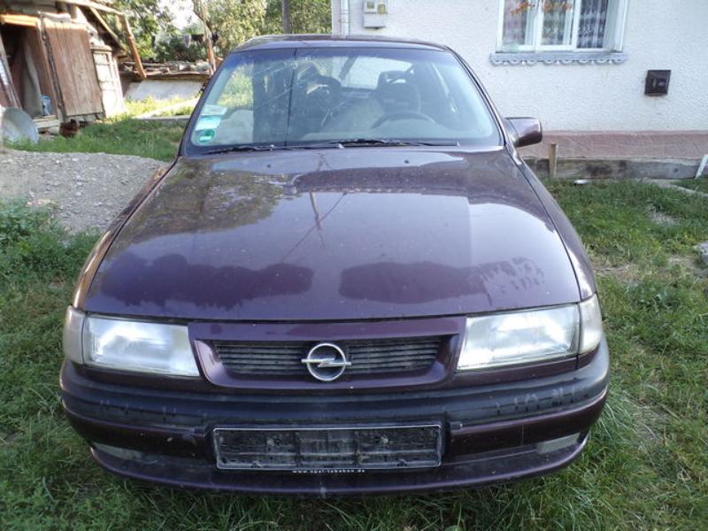 ФОТО Бампер передний для Opel Vectra A (1988-1995)  Запорожье