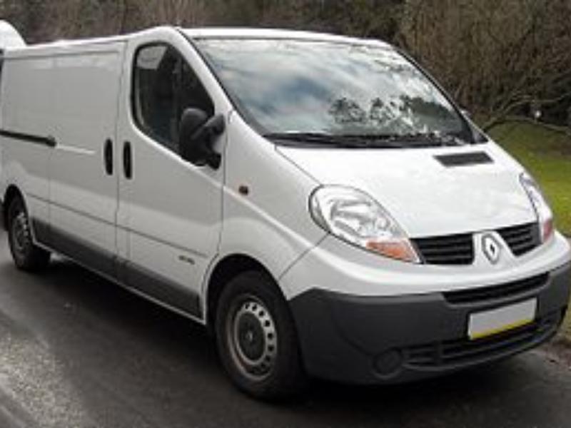 ФОТО Бампер задний для Renault Trafic 2 (2001-2014)  Днепр