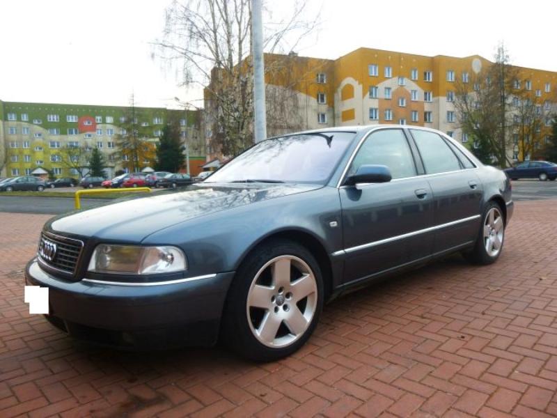 ФОТО Бампер задний для Audi (Ауди) A8 D2 (06.1994-10.2002)  Львов