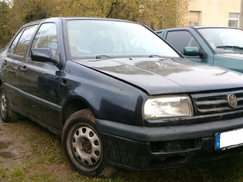 ФОТО Бампер задний для Volkswagen Vento  Львов