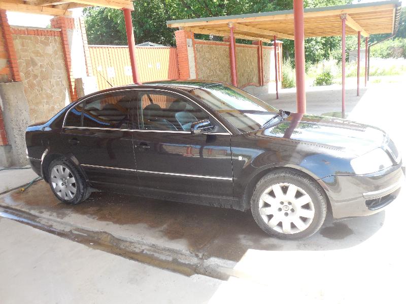 ФОТО Бампер передний для Skoda Superb  Львов