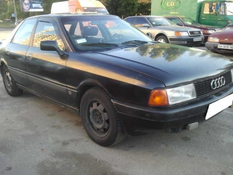 ФОТО Бампер задний для Audi (Ауди) 80 B3/B4 (09.1986-12.1995)  Харьков