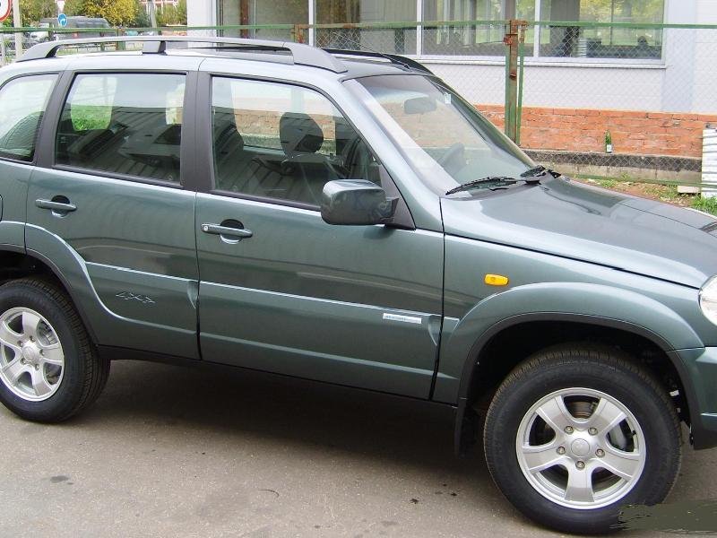 ФОТО Бампер передний для Chevrolet Niva (08.1998-...)  Харьков