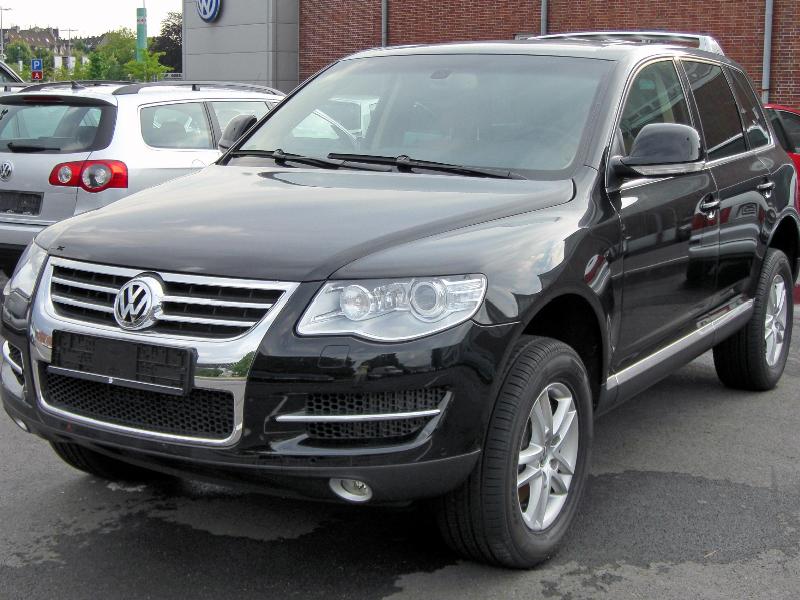 ФОТО Бампер передний для Volkswagen Touareg  (10-17)  Харьков