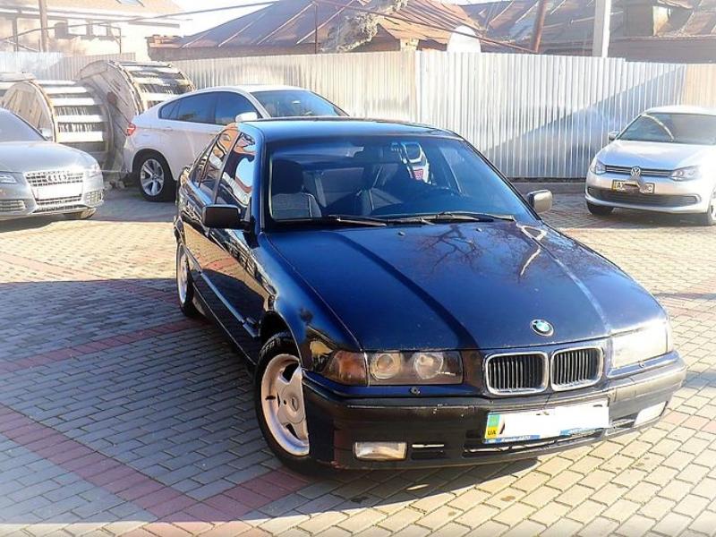 ФОТО Переключатель поворотов в сборе для BMW E36 (1990-2000)  Киев