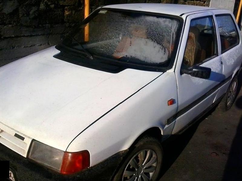 ФОТО Бампер задний для Fiat Uno  Киев