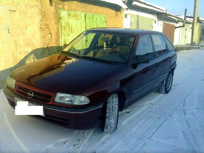 ФОТО Бампер задний для Opel Astra F (1991-2002)  Киев