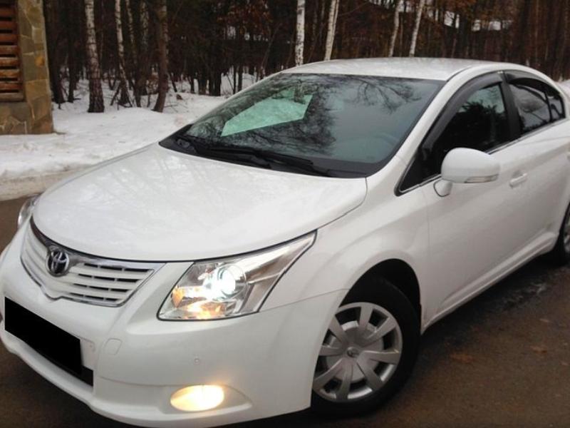 ФОТО Фары передние для Toyota Avensis (все года выпуска)  Киев