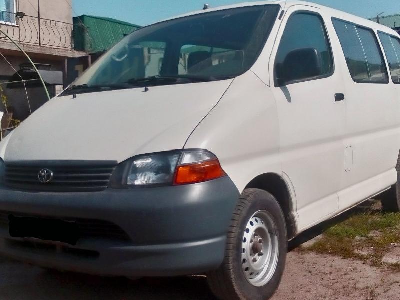 ФОТО Бампер задний для Toyota Hiace  Одесса