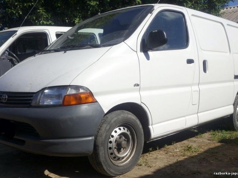 ФОТО Бампер задний для Toyota Hiace  Одесса