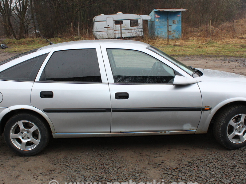ФОТО Бачок омывателя для Opel Vectra B (1995-2002)  Львов