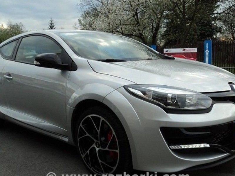 ФОТО Бампер передний для Renault Megane 3  Львов
